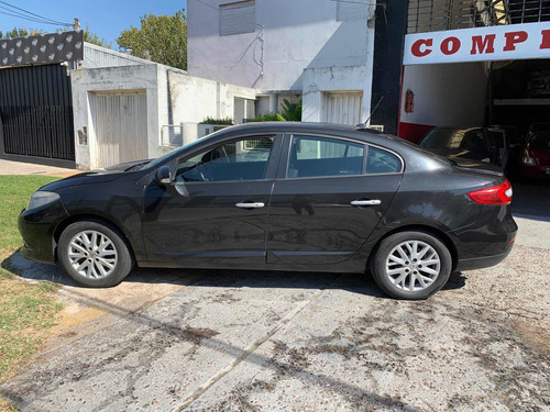 Imagen 8 de 12 de Renault Fluence 2014 2.0 Ph2 Luxe Pack F 143cv