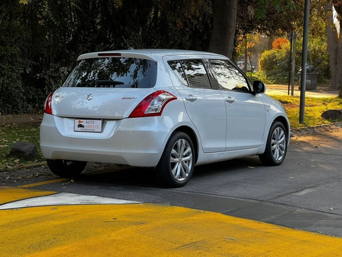 Imagen 8 de 15 de Suzuki Swift 1.2 Gls Mt