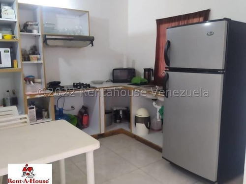 Imagen 18 de 30 de Casas En Venta Los Samanes Cabudare 22-15374 /m