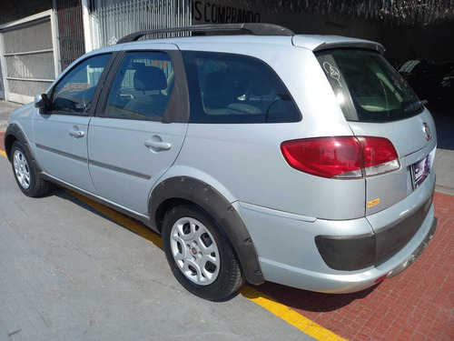 Imagem 2 de 6 de Fiat Palio Weekend 2011 1.4 Attractive Flex 5p