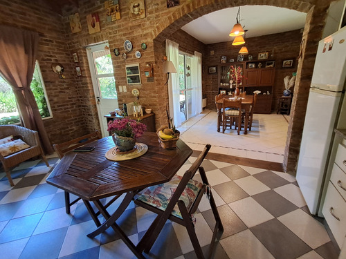 Venta Casa 5 Ambientes Monte Carlo Apto Credito