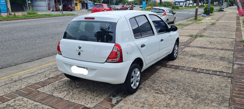 Renault Clio 1.2 Mio Confort Abs Abcp