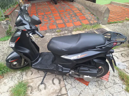 Akt Jet Color Negro 125 Modelo 2022 Único Dueño