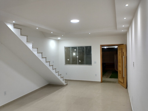 Imagem 3 de 14 de Casa Duplex De 1ª Locação - Condomínio Bosque Dos Mouras.
