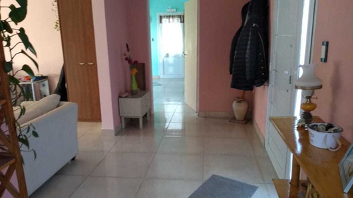 Imagen 2 de 14 de Vendo Casa Amplia Y Muy Luminosa!!!!! Particular Tandil
