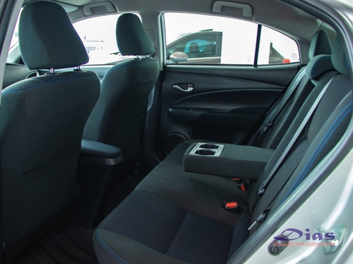 Imagem 8 de 10 de Toyota Yaris 1.5 Xl Plus Sedan
