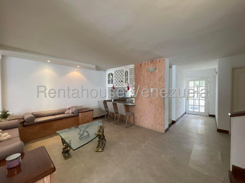 Casa En Alquiler Maracay Urb Villas Del Castaño 25-14338 Apd