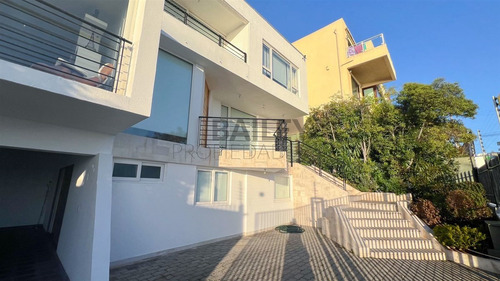 Casa El Encanto Se Arriendan 5d/5b Vista Espectacuar