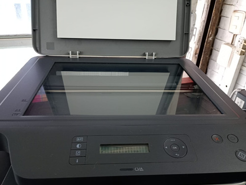 Impresora Multifunción Mono Hp Laser Mfp 135a Toner Nuevo Blanco (Usado)