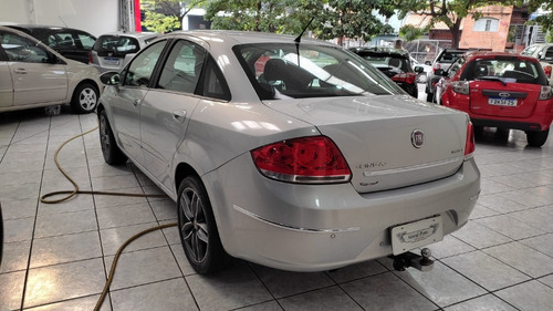 Imagem 6 de 16 de Fiat Linea Essence 1.8 16v Dualogic (flex)