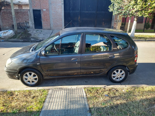Ideal Mecanico, Barrio La Correa, Descabezo Una Valvula