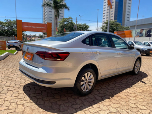 Imagem 7 de 8 de Volkswagen Virtus 1.6 Msi Total Flex Manual