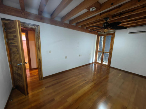 Departamento En Venta En Zona Hotelera Norte, Puerto Vallarta, Jalisco
