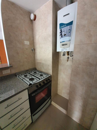 Gran 2 Ambientes A Estrenar. Banfield Este!