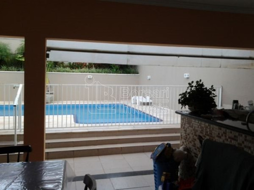 Imagem 6 de 6 de Venda De Casas / Padrão Na Cidade De Araraquara 6741