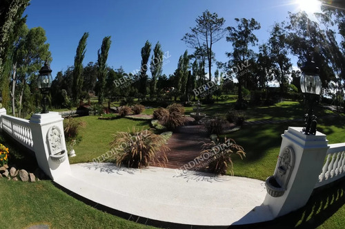 Chalet En Golf De Punta Del Este