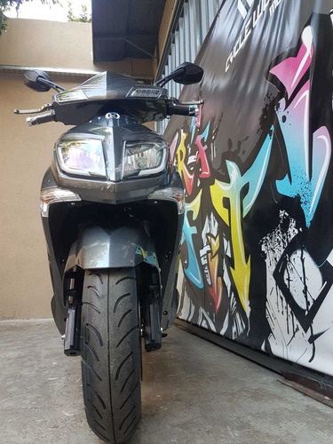 Imagen 10 de 25 de Sunra Hawk Litio 3000w Al 27/3 Cycle World Motors