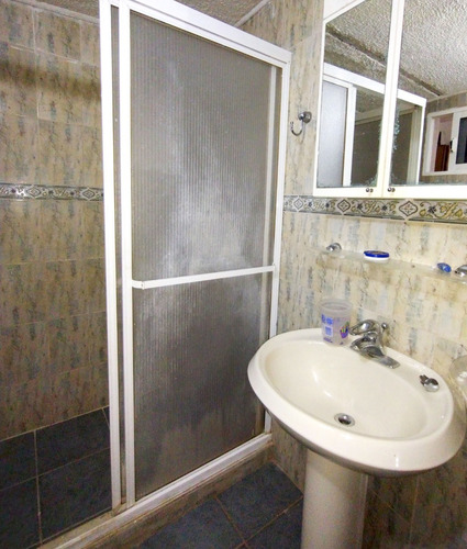 Imagen 10 de 16 de Casa De 182 Mt2. En El Corazón De Playa El Ángel. Inmobiliaria Agent Trust Realty Venezuela