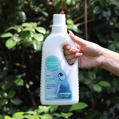 Suavizante de Ropa Freemet 1L Manzana Biodegradable