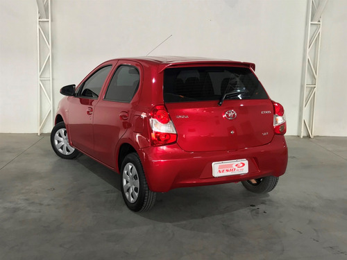 Toyota Etios 1.3 X 2015