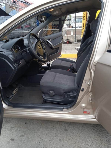 Imagen 14 de 18 de Chevrolet Aveo Lt