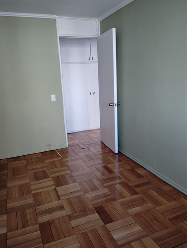 Departamento En Venta De 2 Dorm. En Providencia