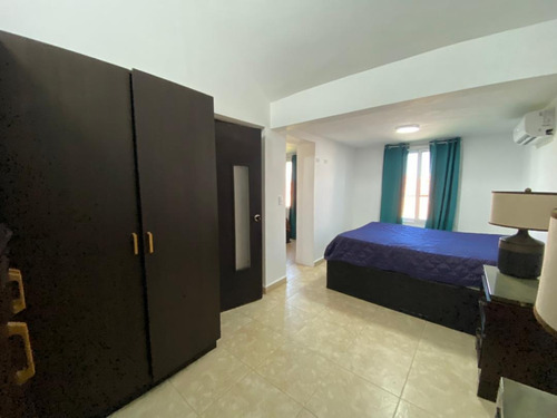 Imagen 11 de 14 de En Venta Amplia Casa Con Piscina Privada En Playuela Tucacas