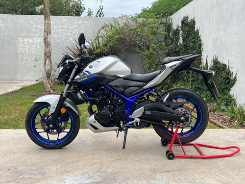 Imagen 3 de 16 de Yamaha Mt 03