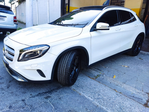 Mercedes-Benz Classe GLA 2.0 Vision Turbo 5p