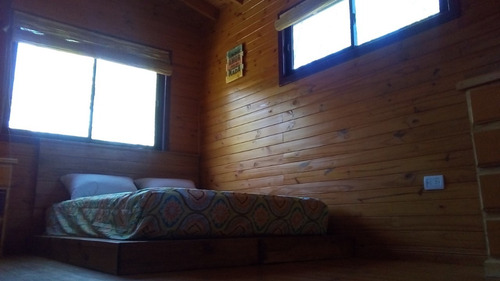 Imagen 14 de 17 de Alquilo Cabaña En El Delta Al Rio 1 A 4 Personas Barrio Nautico Privado Wifi Kayaks Canoa