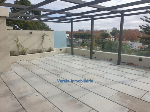 Apartamento Malvín Alquiler 2 Dorm Terraza Parrillero 2 Bañ