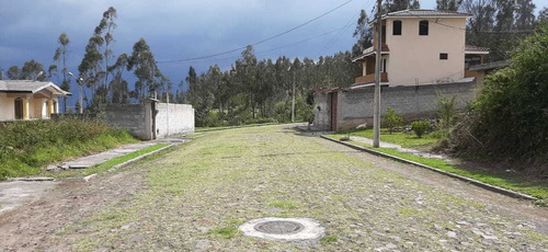 Imagen 7 de 9 de Jardines De Conocoto - 777 M2
