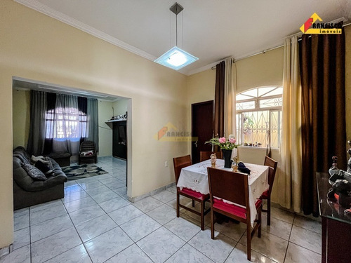 Imagem 4 de 26 de Casa À Venda, 4 Quartos, 1 Suíte, 2 Vagas, São Luís - Divinópolis/mg - 46802