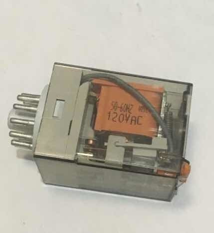 Relevador Encapsulado 120vac 10a 250v 11 Pines Finder (Usado)