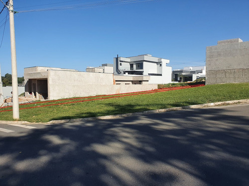 Excelente Terreno Condomínio Jardim Piemonte  Indaiatuba-sp   304,87 Mt²