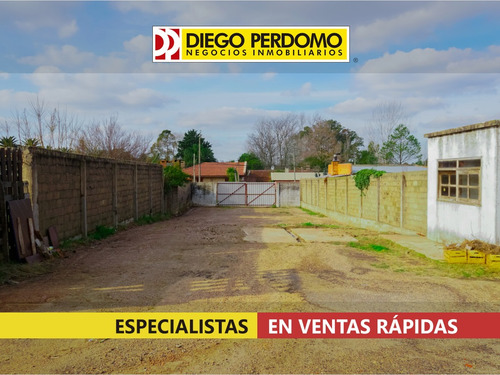 Terreno De 3042m² Con Construcción, San José De Mayo