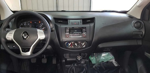 Imagen 9 de 18 de Renault Alaskan Emotion 4x2 190cv Anticipo Y Cuotas 0km (lf)