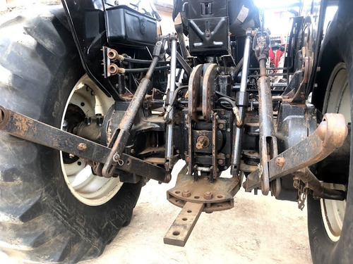 Imagem 6 de 9 de Valtra 785