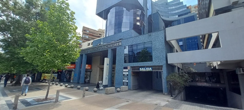 Imagen 2 de 2 de Edificio Medico Alcantara