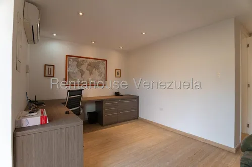 25-17775 Rahl Casa En Alquiler
