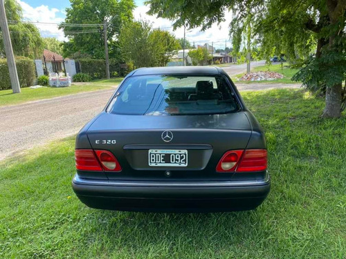 Mercedes-benz Clase E 3.2 E320 Avantgarde At 1997