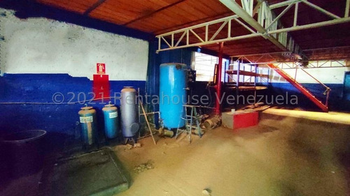 Imagen 16 de 29 de Galpones En Venta Av. Alfaragua, Santa Rita, Maracay, 22-13300 Mv