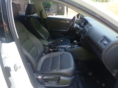 Volkswagen Vento 1.4 Highline 150cv At