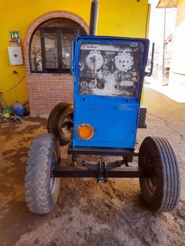 Imagen 2 de 5 de Planta De Soldar Miller Motor A Gasolina