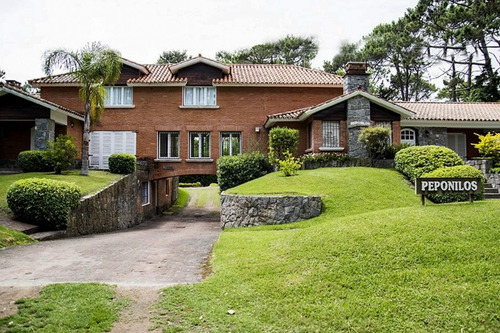 Casa 6 Dormitorios En Playa Brava, Punta Del Este