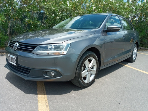 Volkswagen Vento 2.0 Luxury I 140cv Dsg 2012