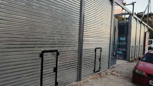 Imagen 3 de 5 de Cortinas Metálicas Instalación Y Reparación Las 24 Hrs