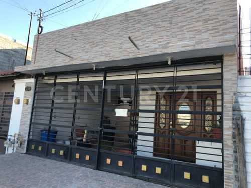 Casa En Venta En Monterrey