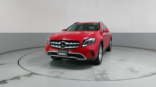 Mercedes-Benz Clase GLA 1.6 GLA 200 DCT