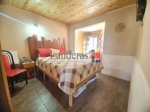 Imagen 8 de 30 de Venta En Block - Casa 3 Amb. + Dúplex 3 Amb. - Todos Los Servicios Conectados